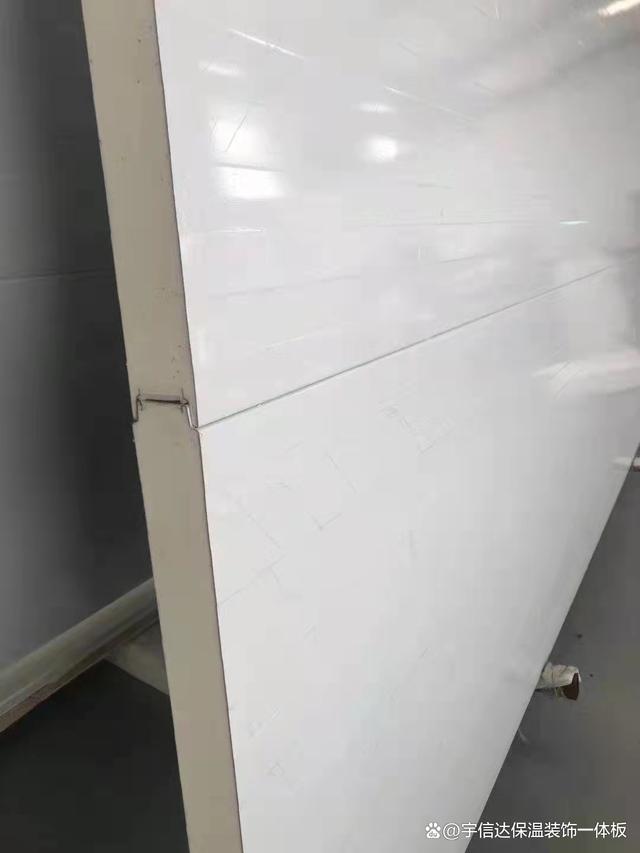 谁能给发一个彩钢板内墙安装的图片啊,详细的,最好有施工图.